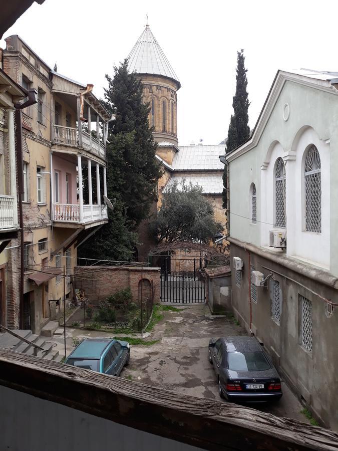 Apartment On Erekle Tbilisi Exterior photo